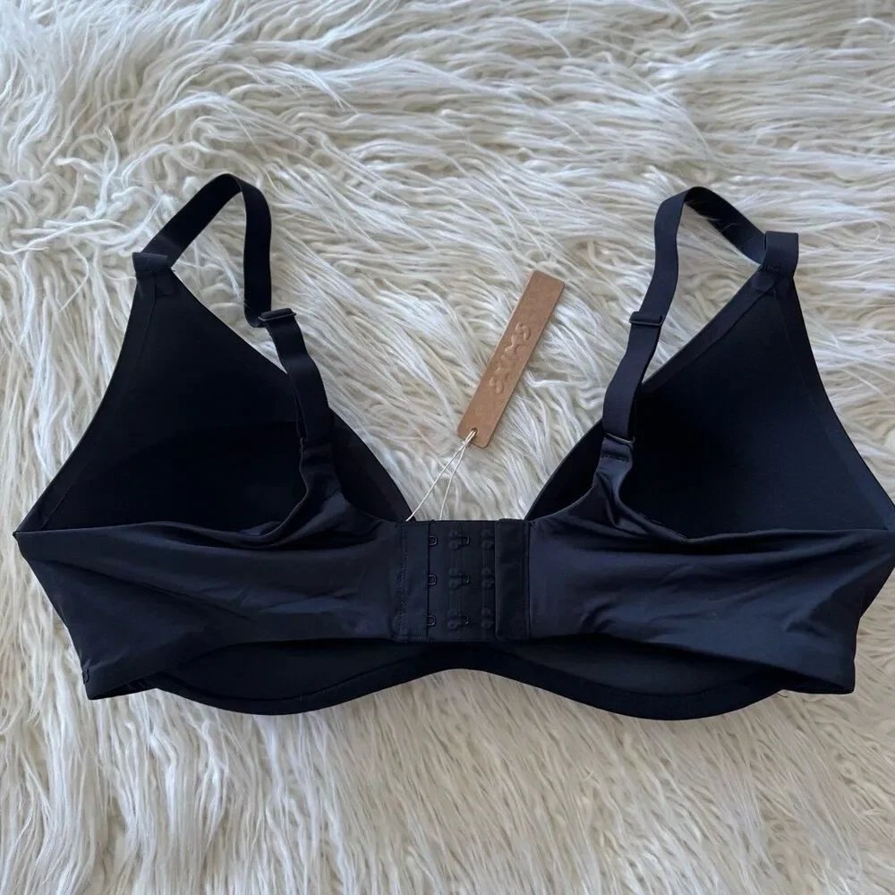 Skims Wireless Super Push up Bra Onyx Size 38C - Picture 4 of 6